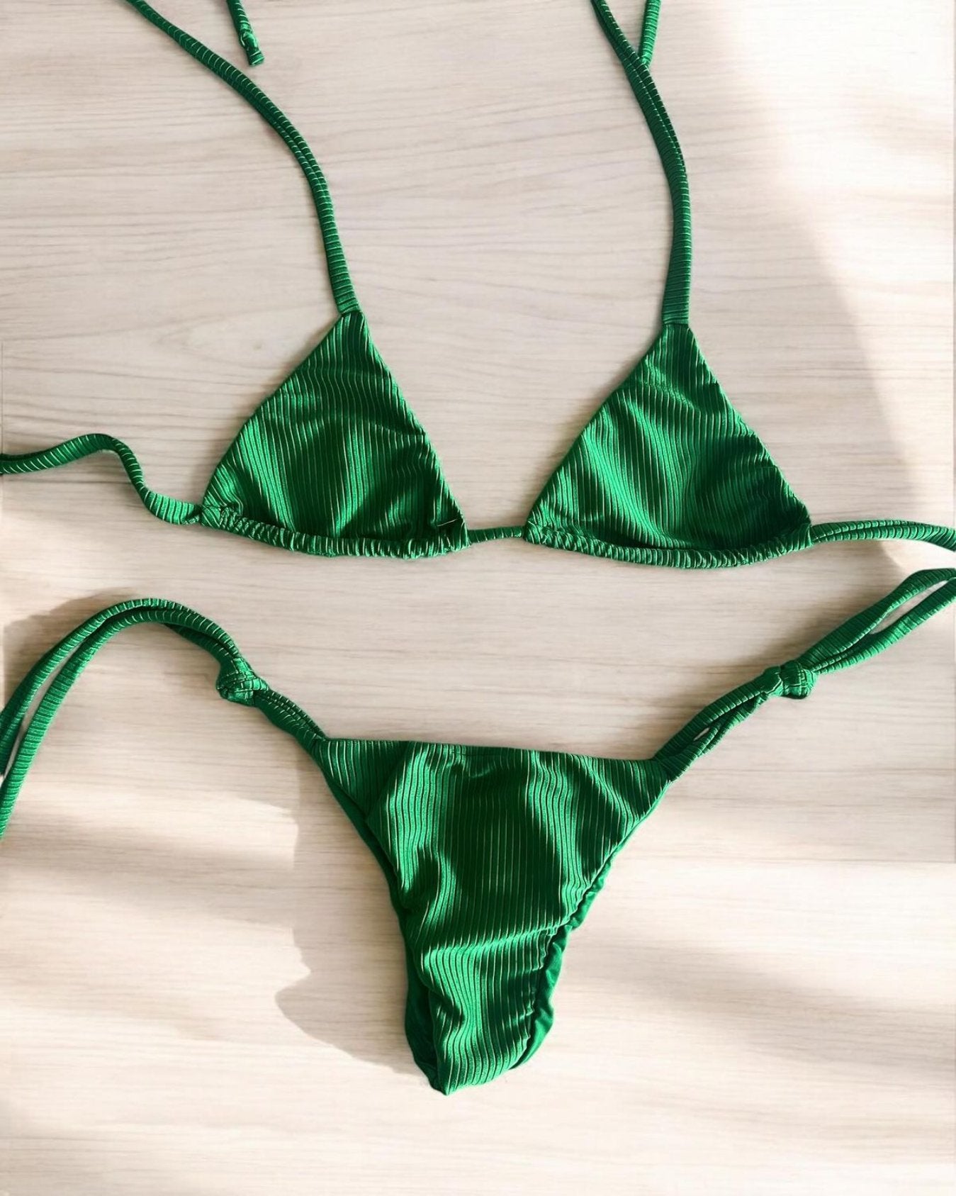 Bikini Verde Manzana - Calzón Tiritas