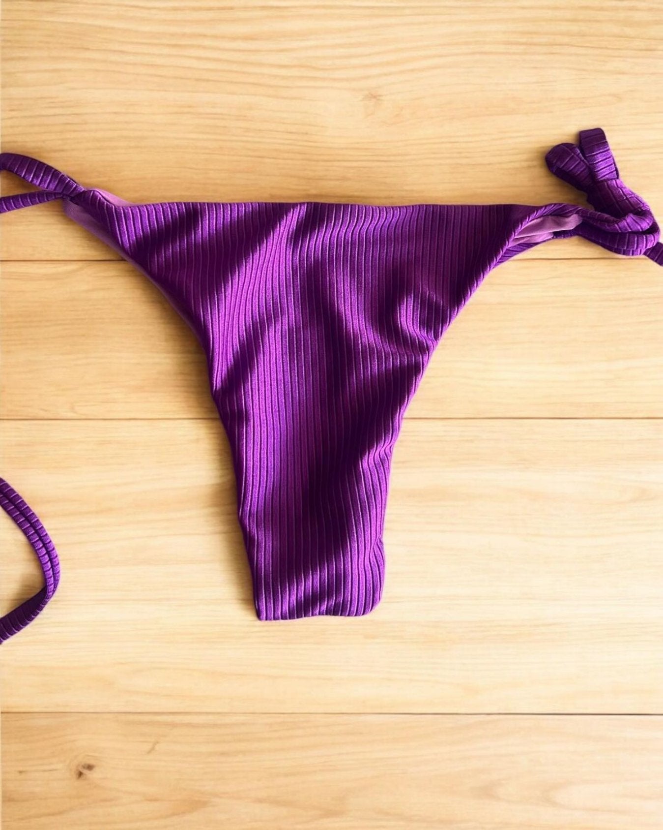 Bikini Morado - Calzón Tiritas